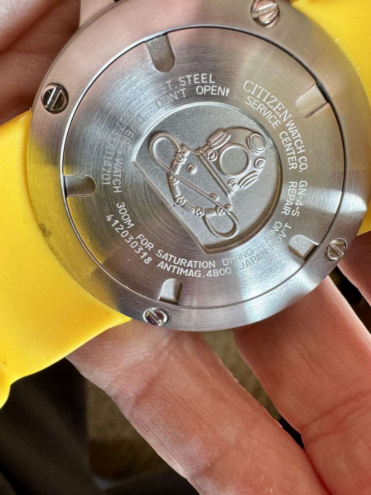 Citizen Men's Promaster Dive Eco-Drive Watch, 3-Hand Date, Polyurethane Strap, ISO Certified, Anti-Reflective Curved Crystal, Screw-Back Case and Crown - Customer Photo 2