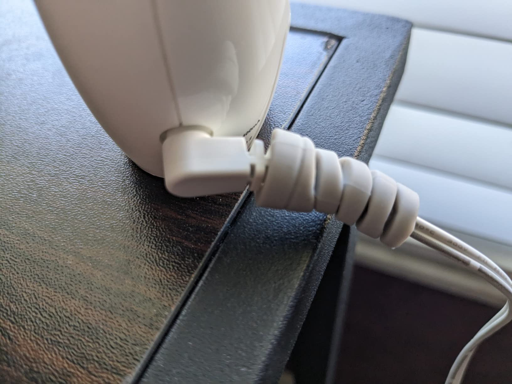 VTech Communications DM221 Audio Baby Monitor with up to 1,000 ft of Range, Vibrating Sound-Alert, Talk Back Intercom & Night Light Loop, White/Silver - Customer Photo 4