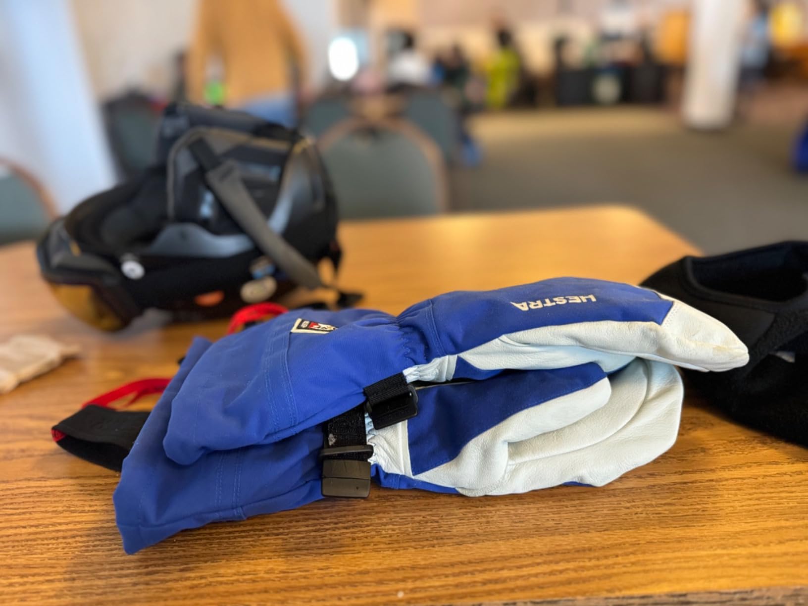 Hestra Army Leather Heli Ski Mitt, Snow Mitten Glove for Skiing & Snowboarding for Men & Women - Customer Photo 1