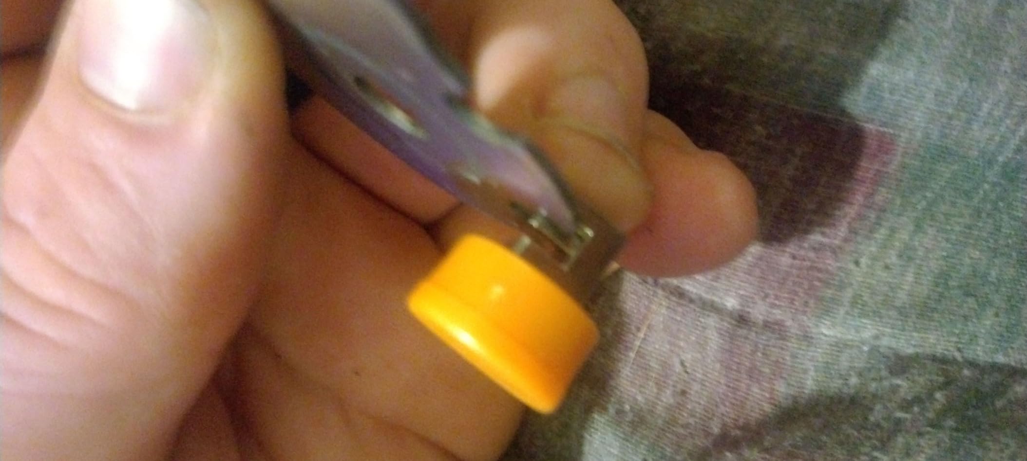 Fiskars Hand Saw, Folding Saw with Dual Position Locking Saw Blade for Overhand Cuts and Under Cuts and Power Tooth Blade with Triple Ground Teeth, Soft Grip 10-Inch Pruning Saw - Customer Photo 3