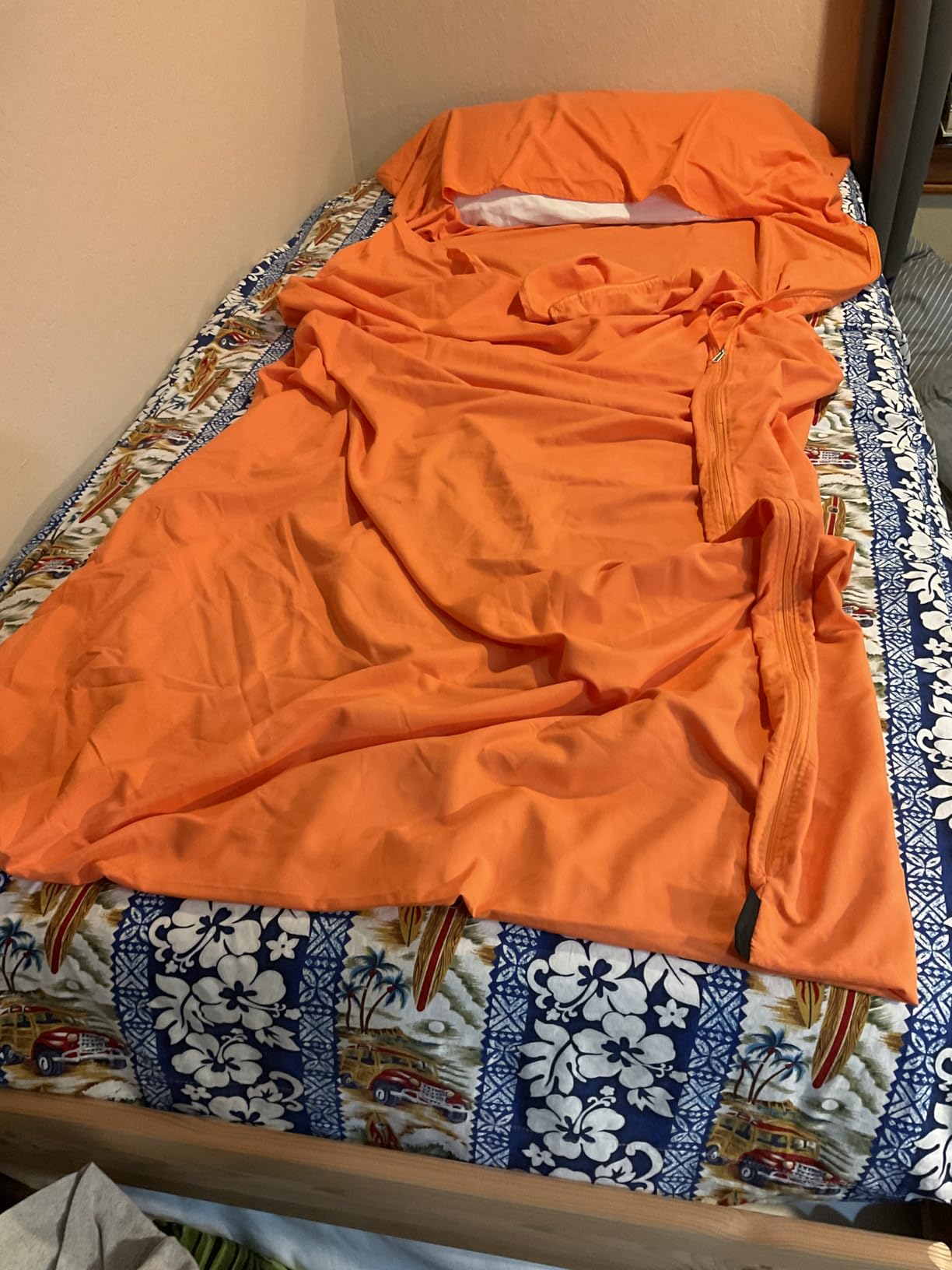 The Friendly Swede Sleeping Bag Liner — Ultralight Polyester or Cold Weather Microfiber Adult Sleep Sack- Camping Sheets - Travel Sleeping Bag with Pocket-Size Stuff Sack - Customer Photo 3