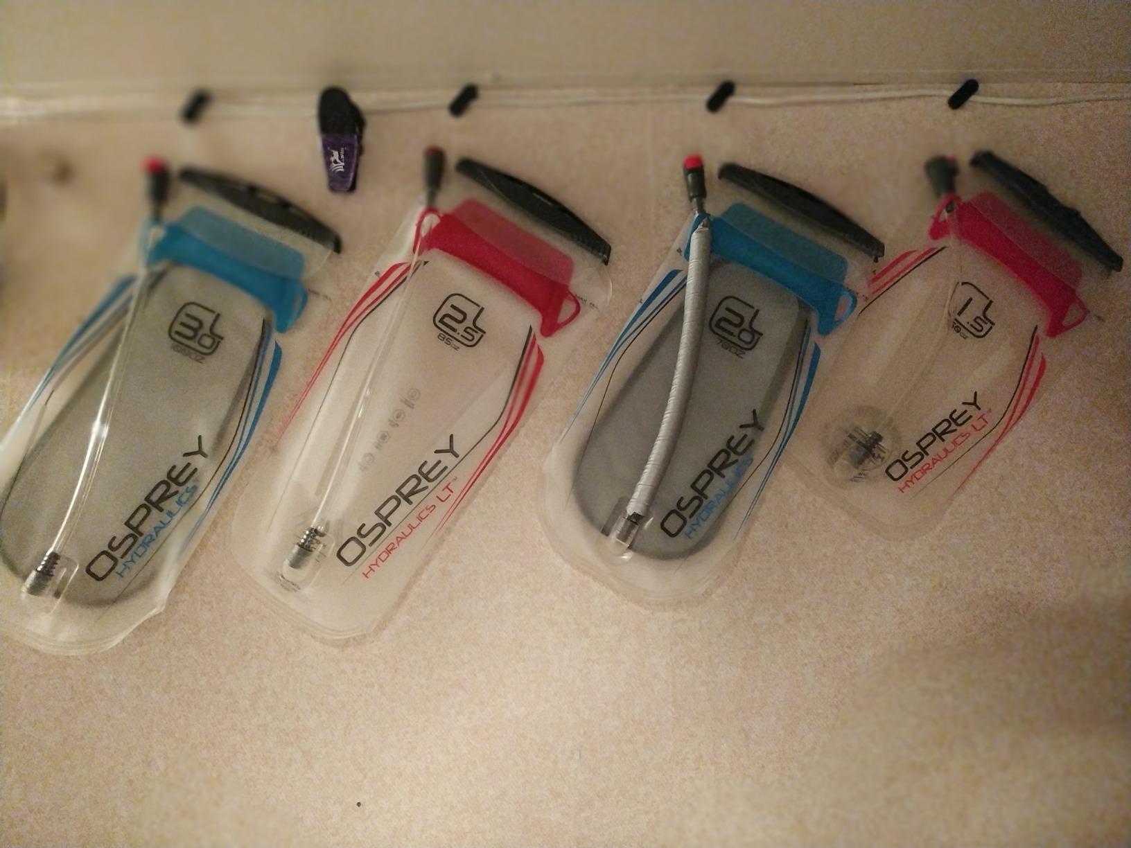 Osprey Hydraulics LT 2.5L Water Reservoir with Bite Valve, Red - Customer Photo 1