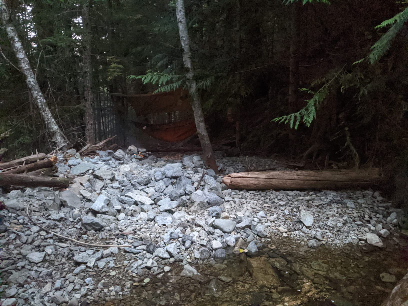 OneTigris Night Protector Ultralight Hammock Underquilt, Full Length Camping Quilt for Hammocks Warm 3-4 Seasons, Weighs only 28oz, Great for Camping Hiking Backpacking Traveling Beach - Customer Photo 5