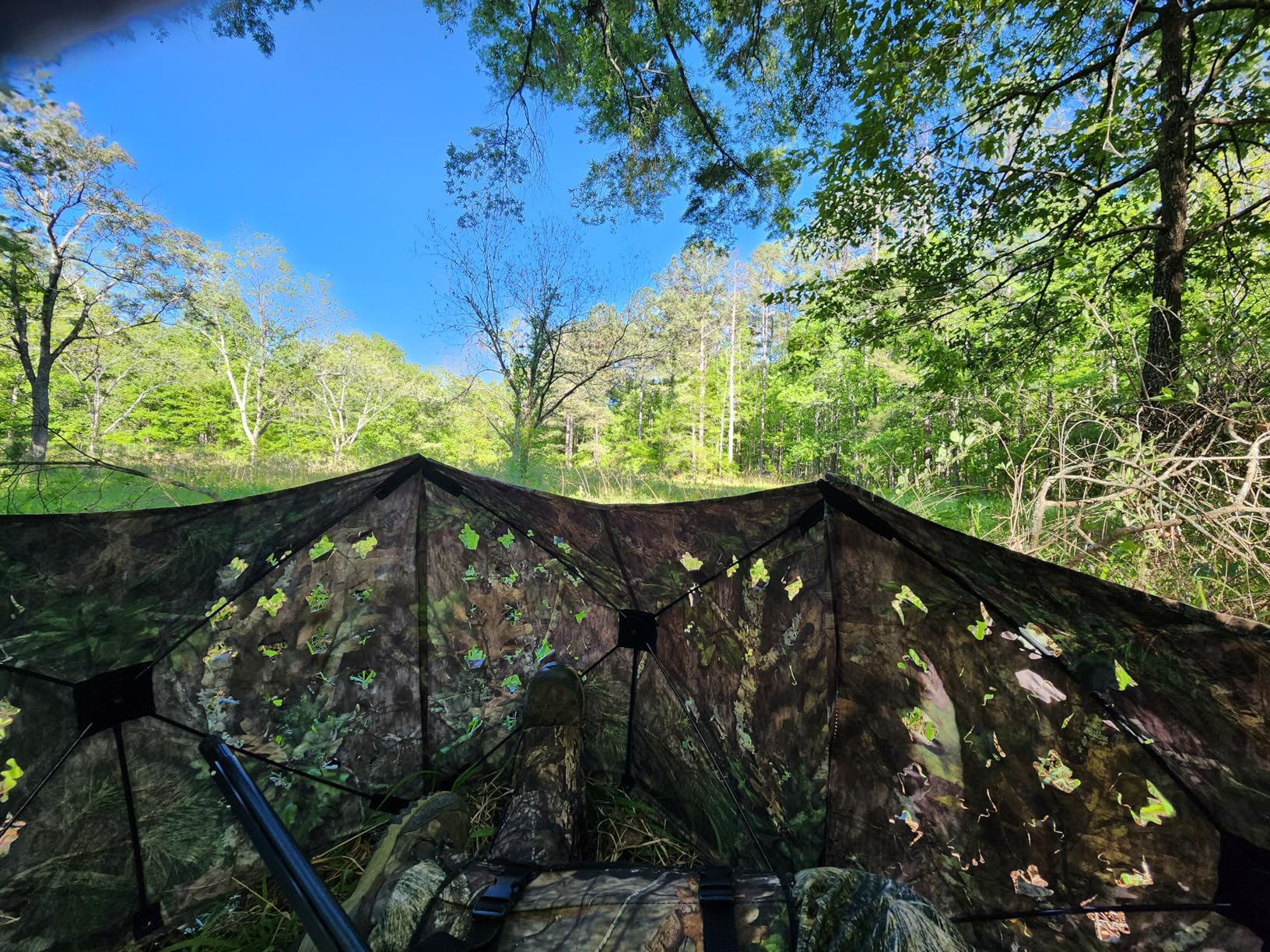 Ameristep Throwdown Ground 3D Leafy Die-Cut Camo Ultra-Compact Easy-Setup Three-Panel Low-Noise Run-and-Gun 2-Person Hunting Blind - Customer Photo 2