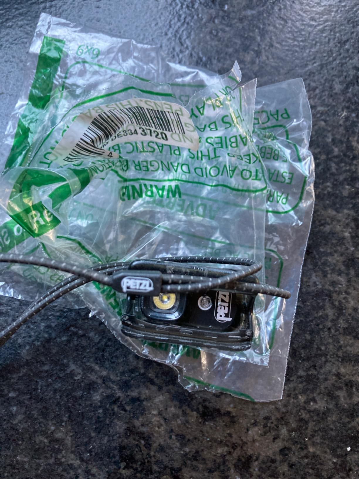 PETZL, Bindi Headlamp Black, Ultra-Compact Rechargeable headlamp Designed for Everyday Athletic Activities. 200 lumens - Customer Photo 2