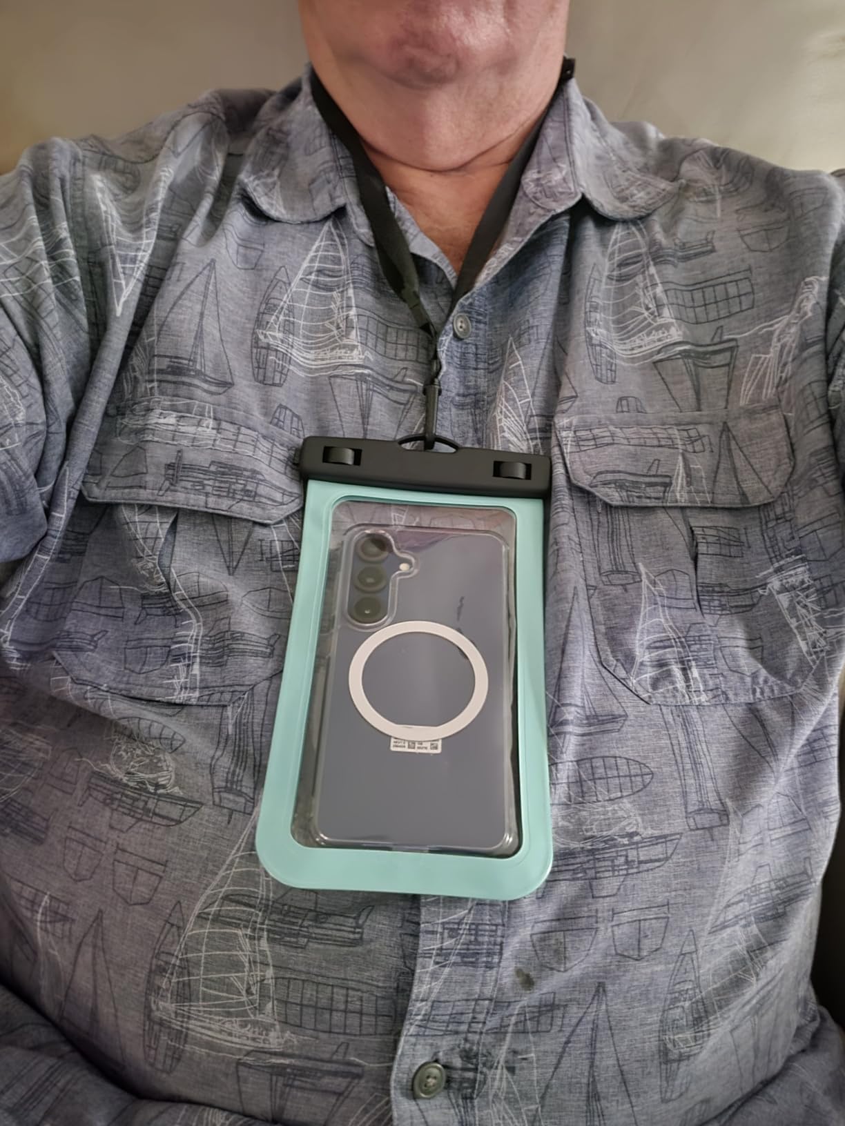 Hiearcool Waterproof Phone Pouch, IPX8 Waterproof Phone Case for iPhone 17/16/15/14 Pro Max - 2 Pack - Customer Photo 2