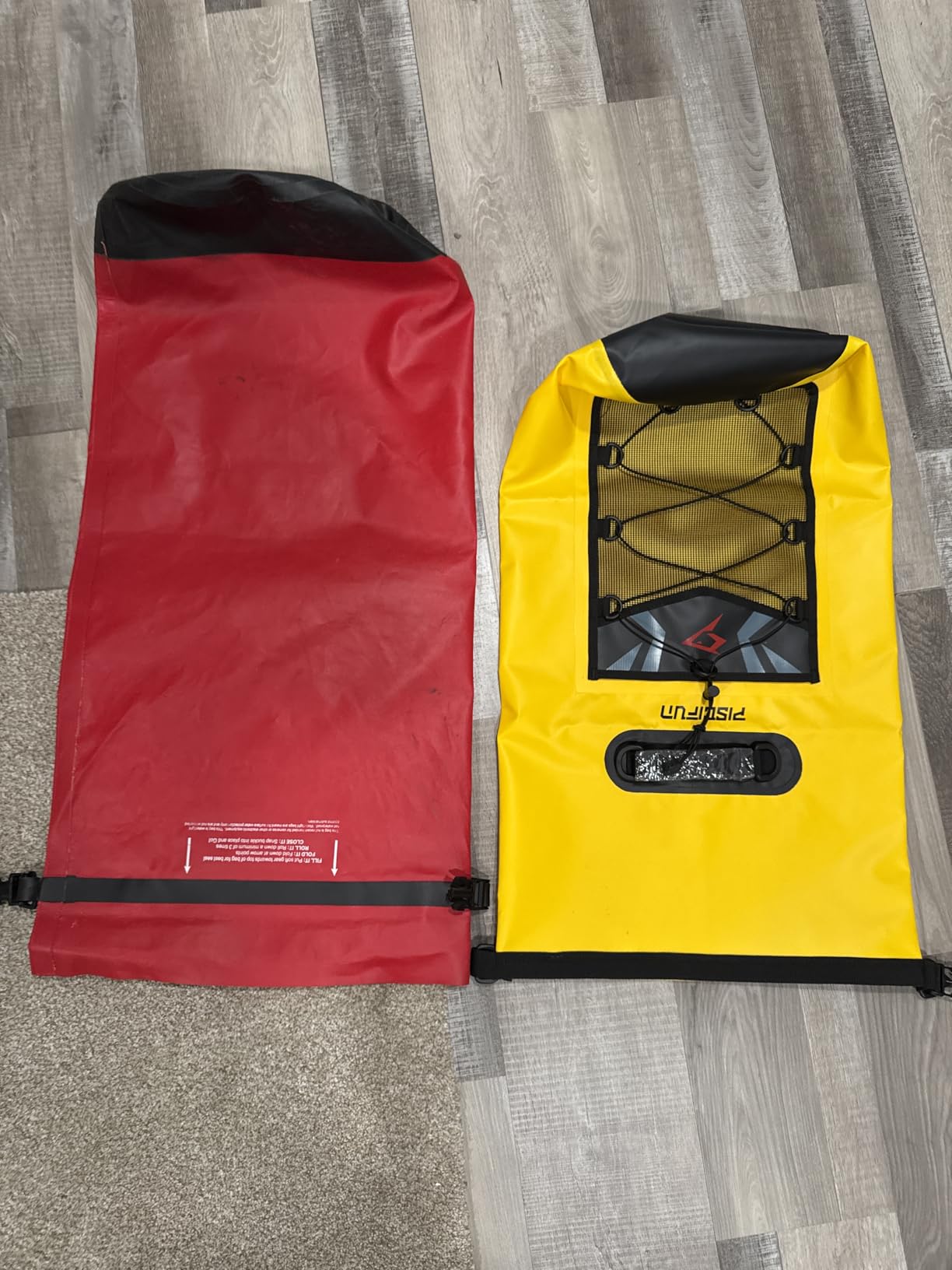 Piscifun Dry Bag, Waterproof Floating Backpack 10L/20L/30L/40L with Waterproof Phone Case for Boating, Kayaking, Fishing - Customer Photo 4