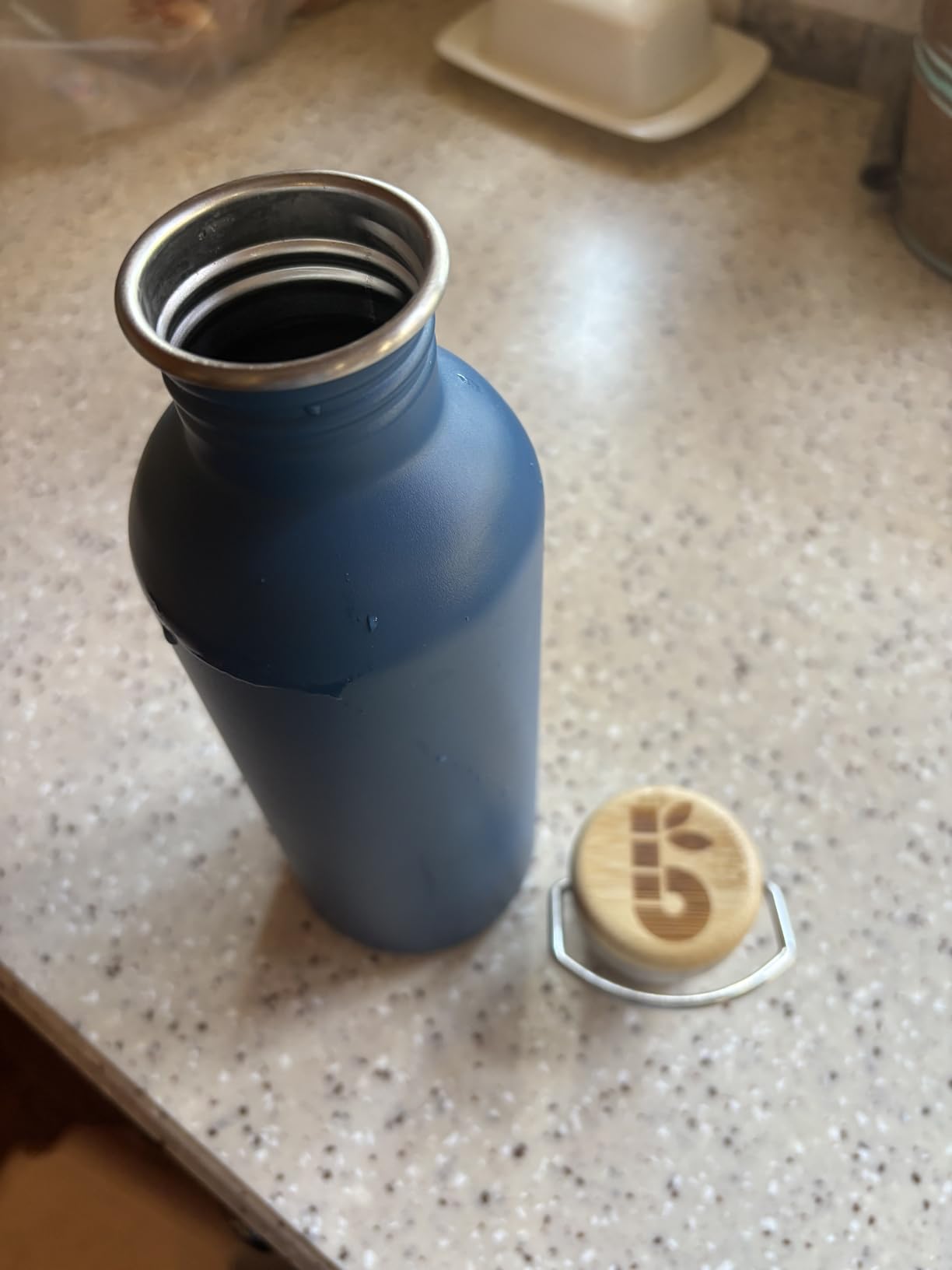 Bambaw Stainless Steel Water Bottles 32 oz, Non-insulated Single Wall Metal Water Bottle Stainless Steel, Reusable & Eco Friendly, Dishwasher Safe - Customer Photo 4