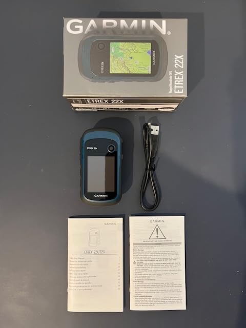 Garmin eTrex 22x, Rugged Handheld GPS Navigator, Black/Navy - Customer Photo 1