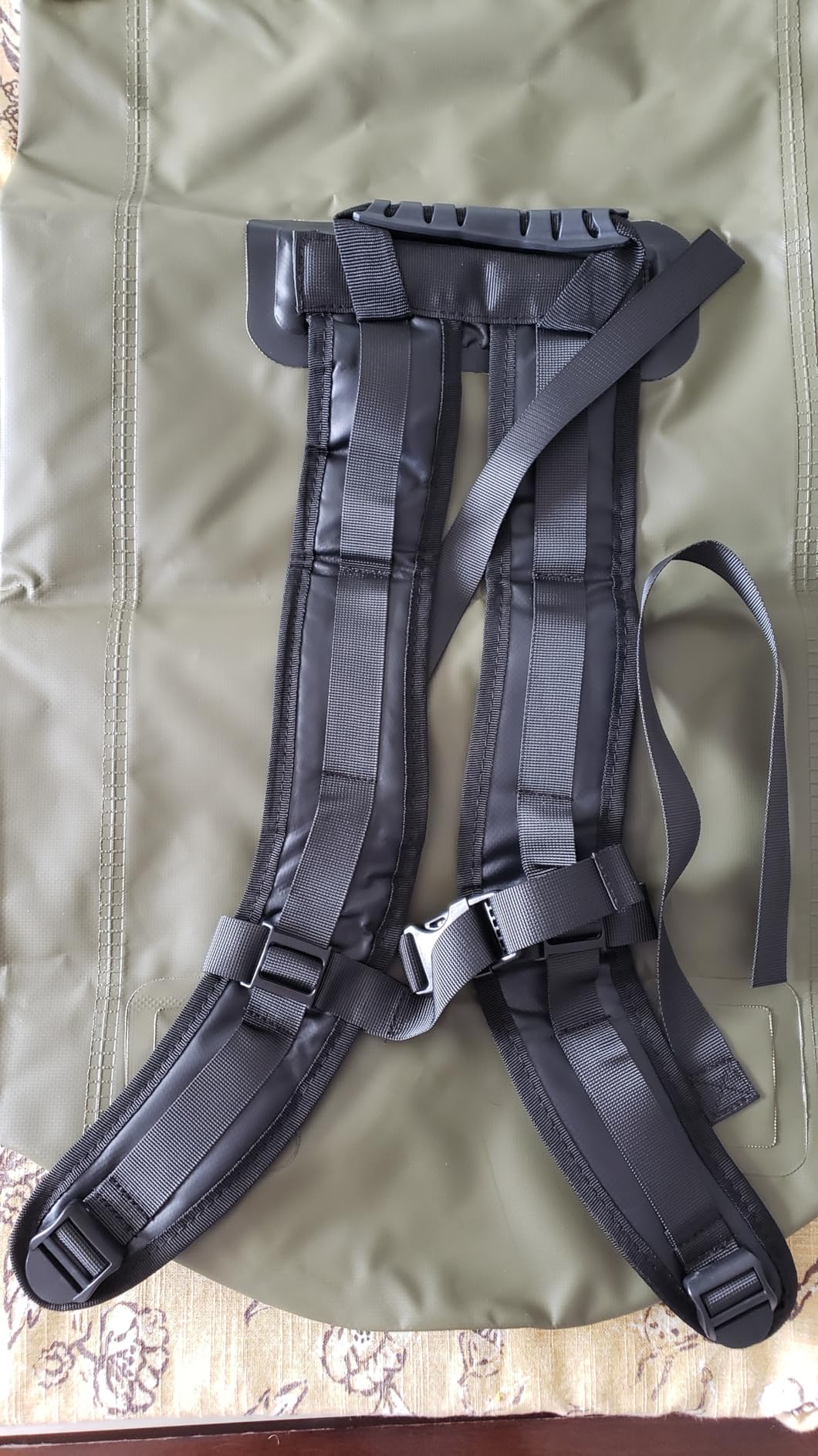 Unigear Dry Bag Waterproof, 2L/5L/10L/20L/30L/40L Floating and Lightweight Bags for Kayaking, Boating, Fishing, Swimming and Camping with Waterproof Phone Case - Customer Photo 2