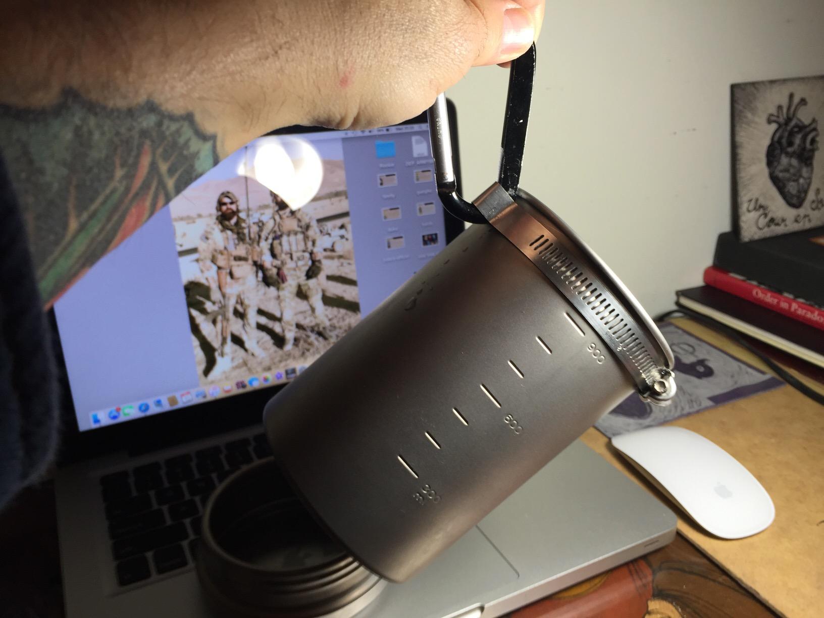 Vargo Titanium BOT Series | BOT-HD Bottle Pot – 1 Liter (34 oz.) Ultralight Water Bottle Cooking Pot Weighs 153 grams (5.4 oz.) | Backpacking Camping - Customer Photo 3