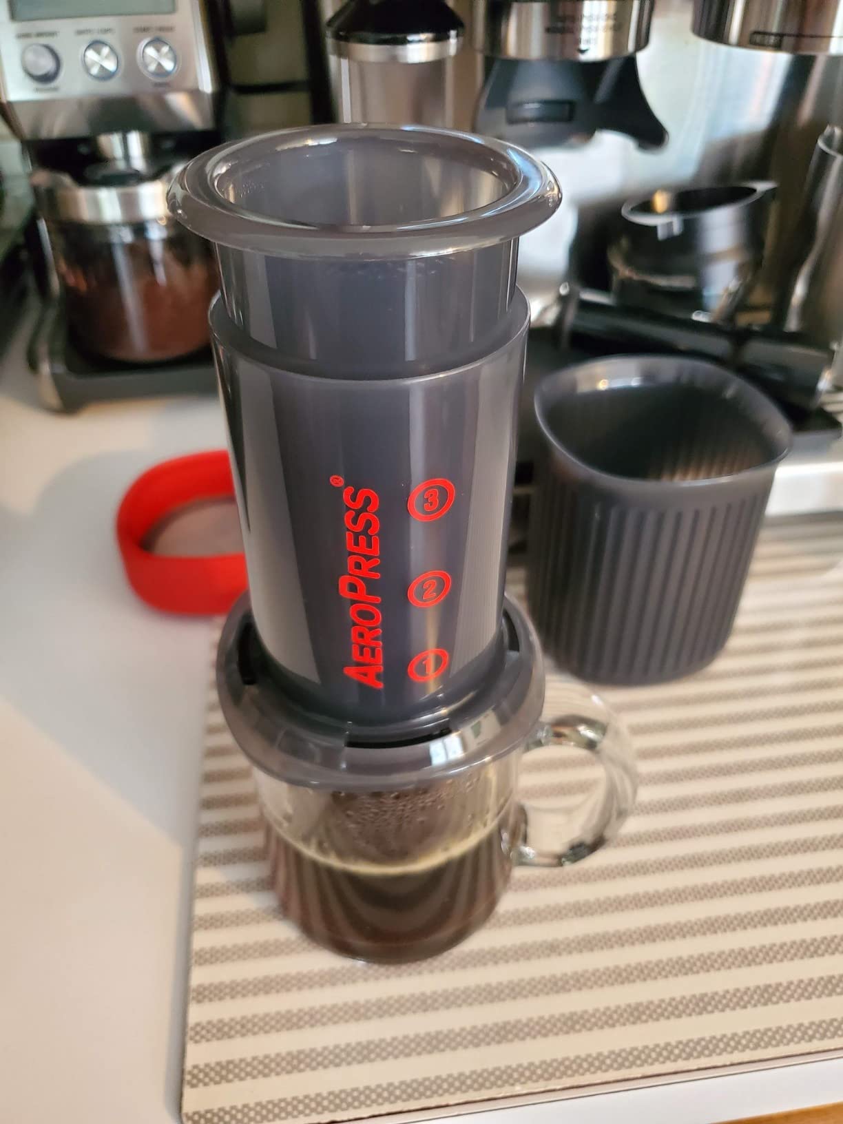 AeroPress Go, Extra Small Portable Coffee Maker Kit, Travel, Hiking & Camping, All-in-One French Press, Pour-Over & Espresso Style Manual Brewer, 2 Min Brew Makes a Less Bitter, More Flavorful Cup - Customer Photo 3