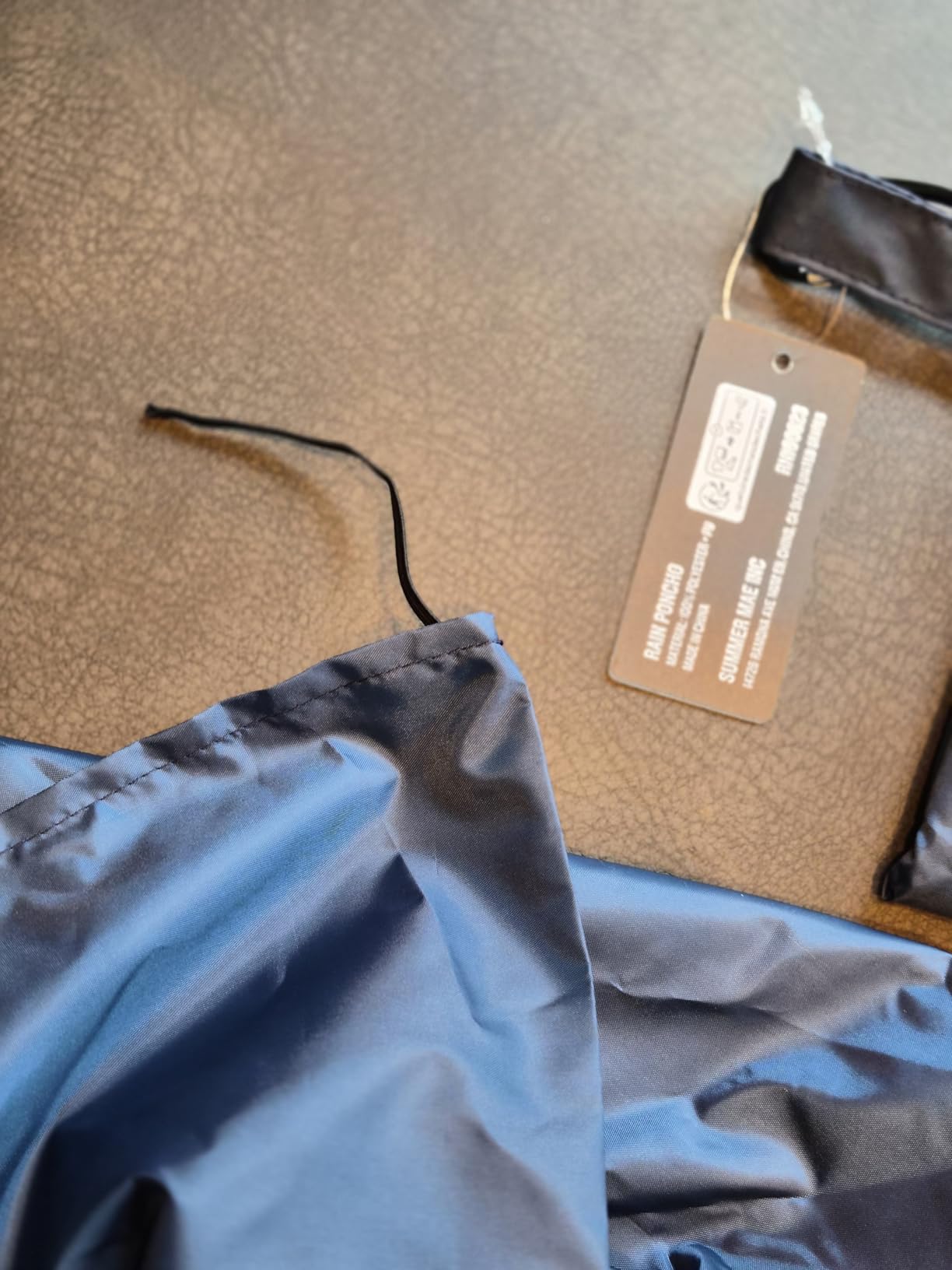 SaphiRose Unisex Rain Poncho Waterproof Raincoat Hooded for Adults Women with Pockets - Customer Photo 3