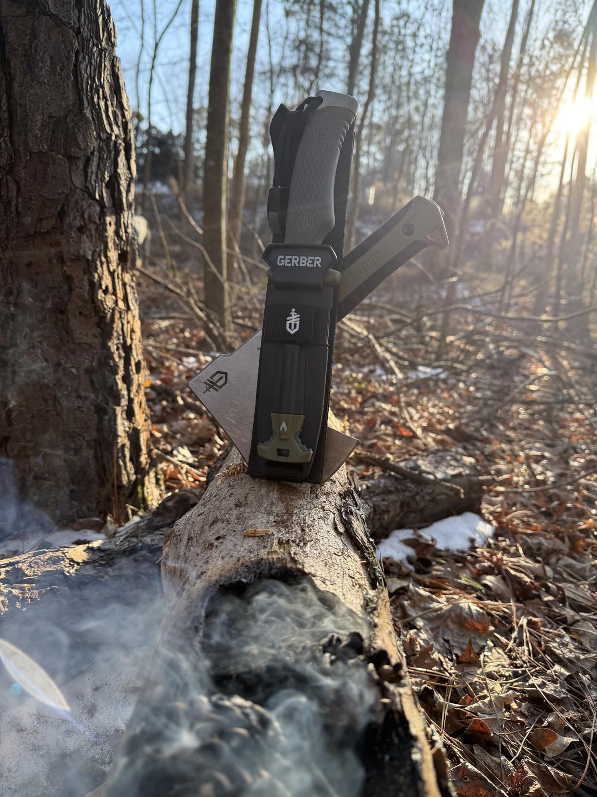 Gerber Gear Ultimate Survival Knife, Fixed Blade Knife with Combo Edge, includes Fire Starter Edge and Ferro Rod, Whistle, Sheath with Integrated Sharpener - Bushcraft, Hunting and Camping Tool - Customer Photo 1