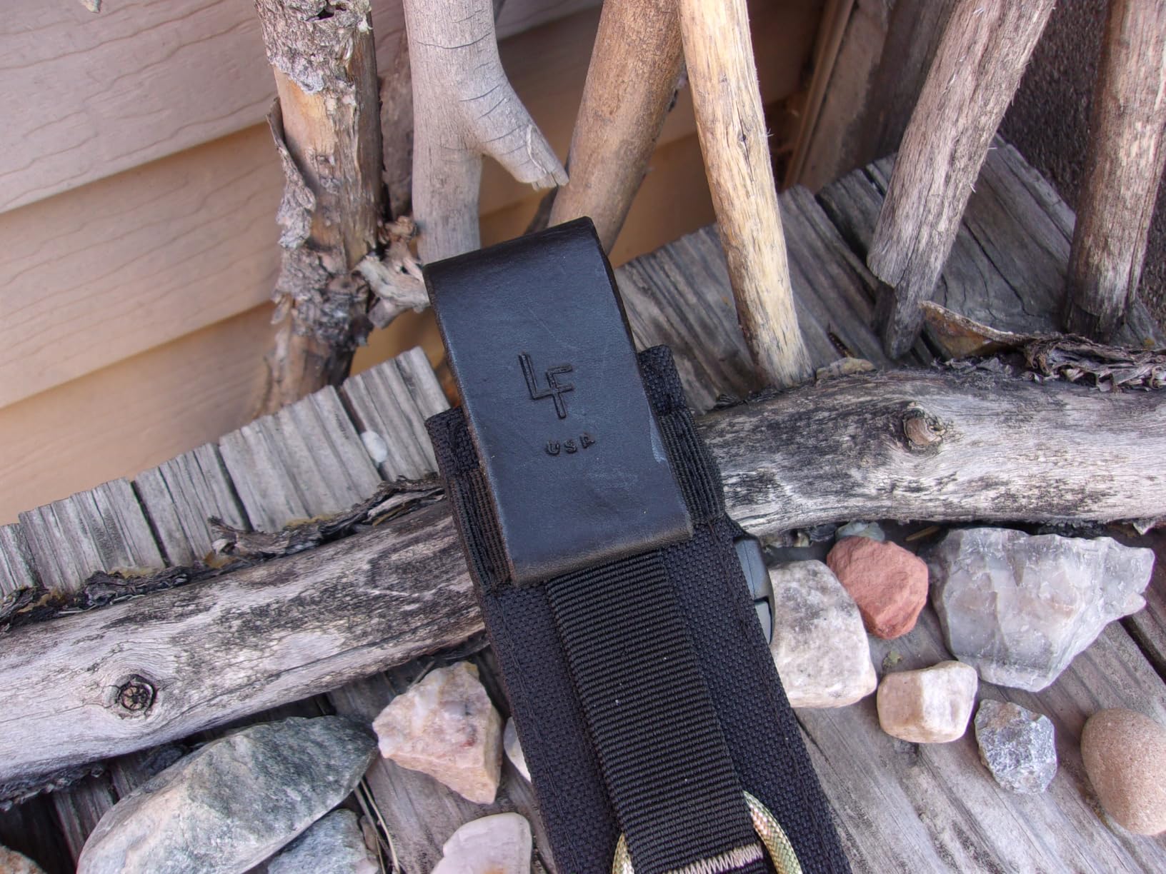 Gerber Gear Ultimate Survival Knife, Fixed Blade Knife with Combo Edge, includes Fire Starter Edge and Ferro Rod, Whistle, Sheath with Integrated Sharpener - Bushcraft, Hunting and Camping Tool - Customer Photo 2