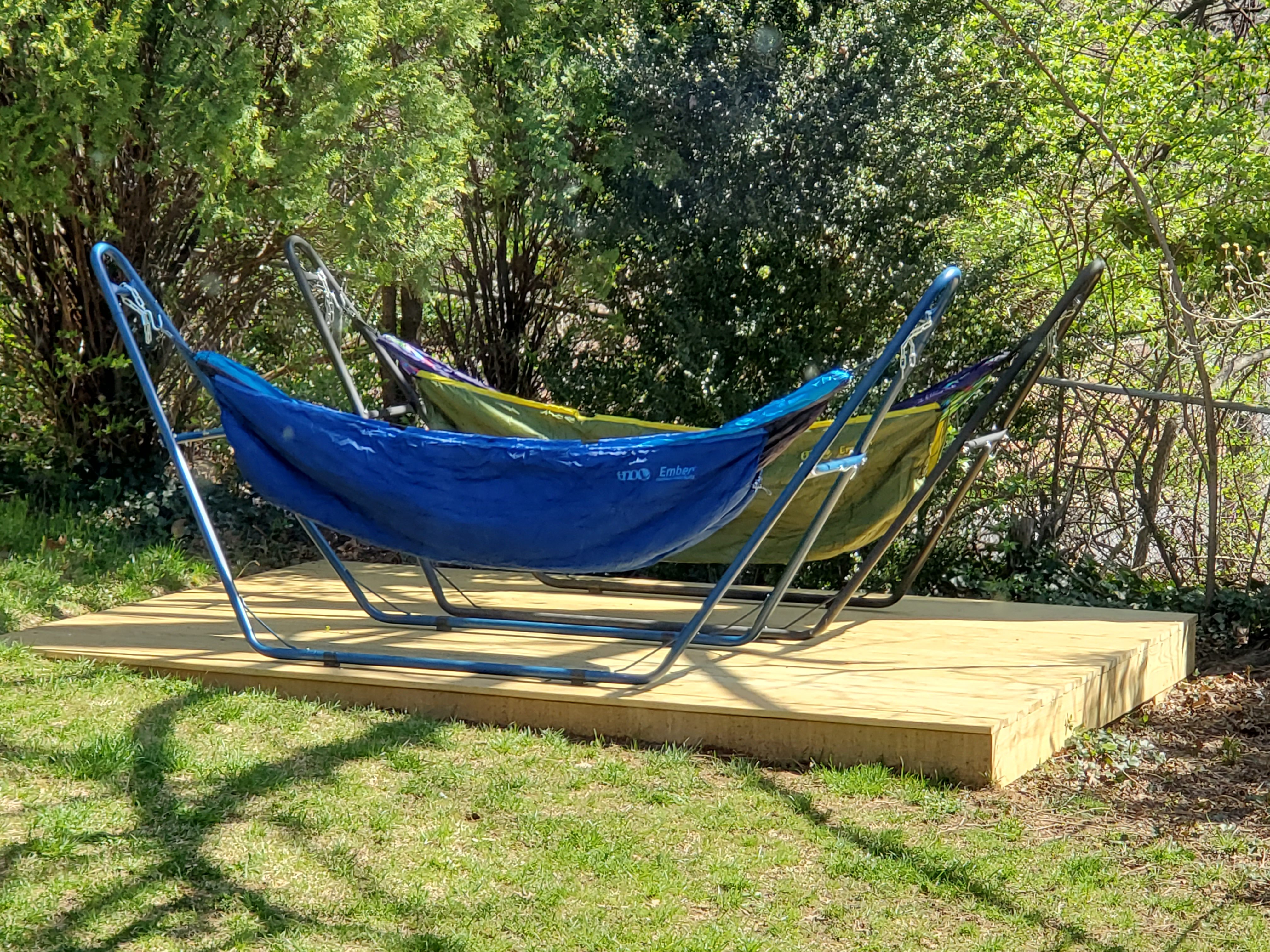 ENO Ember UnderQuilt - Protective and Warm Hammock Quilt with Recycled Synthetic Insulation - for Camping, Hiking, Backpacking, Festival, Travel, or The Beach - Evergreen - Customer Photo 1