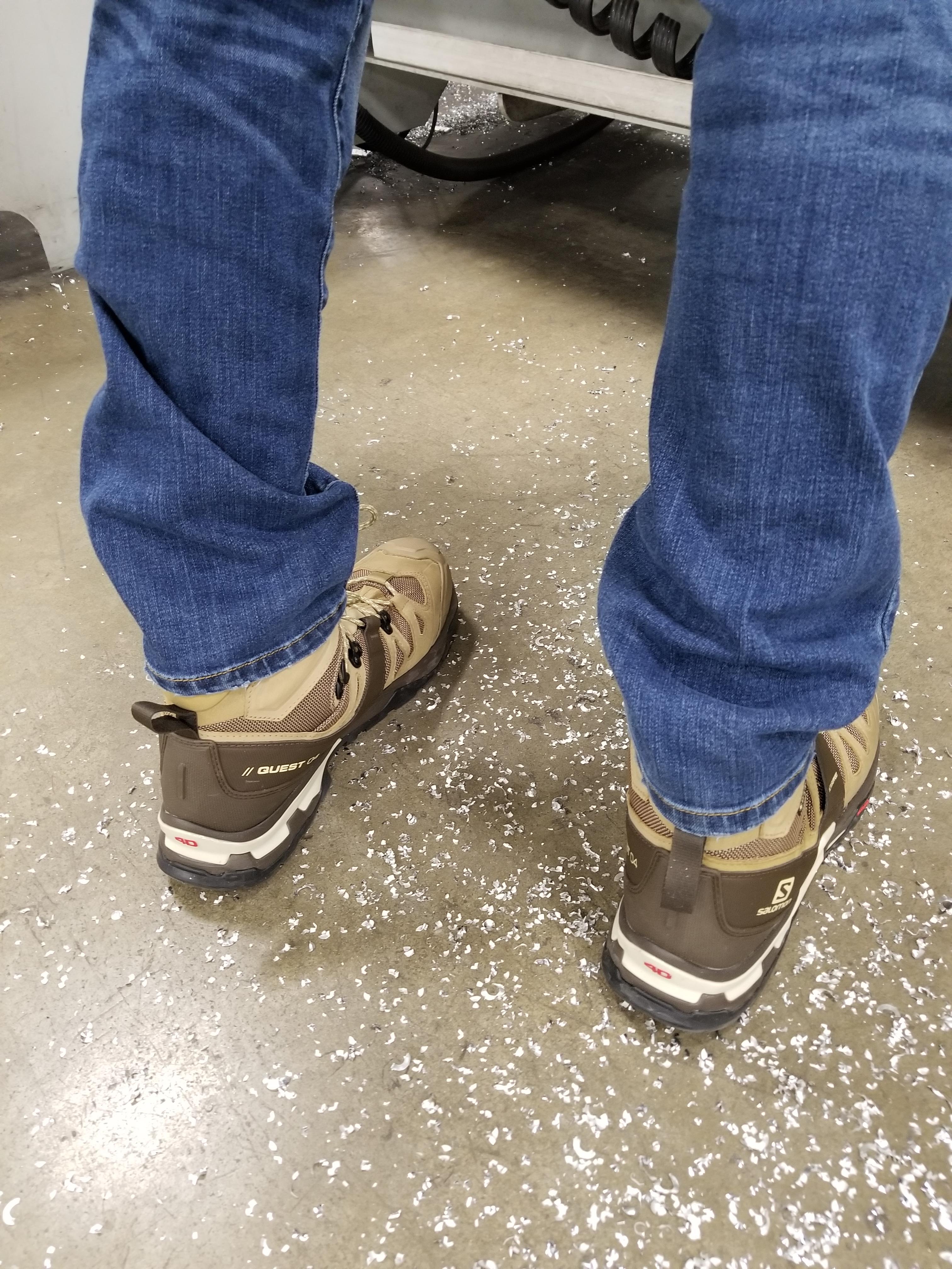 Salomon Men's Quest 4 Gore-Tex Hiking Boots - Customer Photo 1