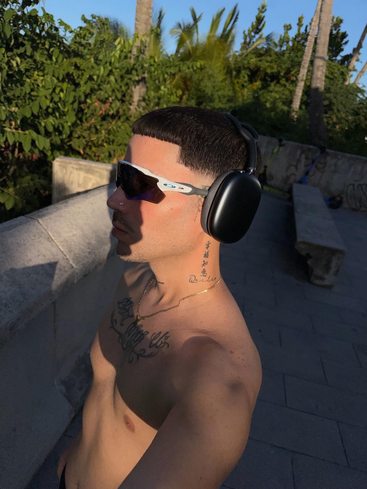 Oakley Men's OO9208 Radar EV Path Sunglasses - Customer Photo 2