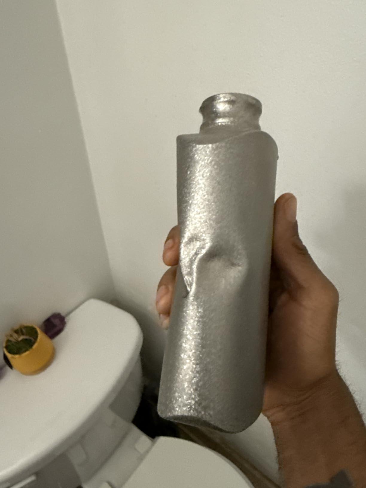 SILVERANT Ultralight Titanium Water Bottle 600ml/21 fl oz Crystallized Finish - Outdoor Camping Hiking Sports Hydration Bottle with Insulating Thermal Sleeve & Leakproof Clip Loop Cap - Slim Design - Customer Photo 4