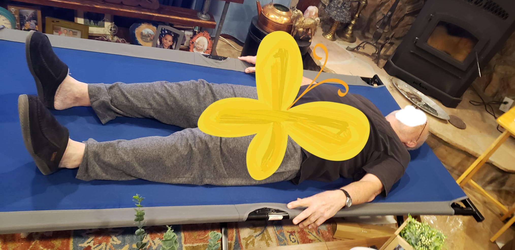 EVER ADVANCED Extra Wide Camping Cot for Adults Oversized XXL Sleeping Cots Folding Cot Bed with Carry Bag, 84.3