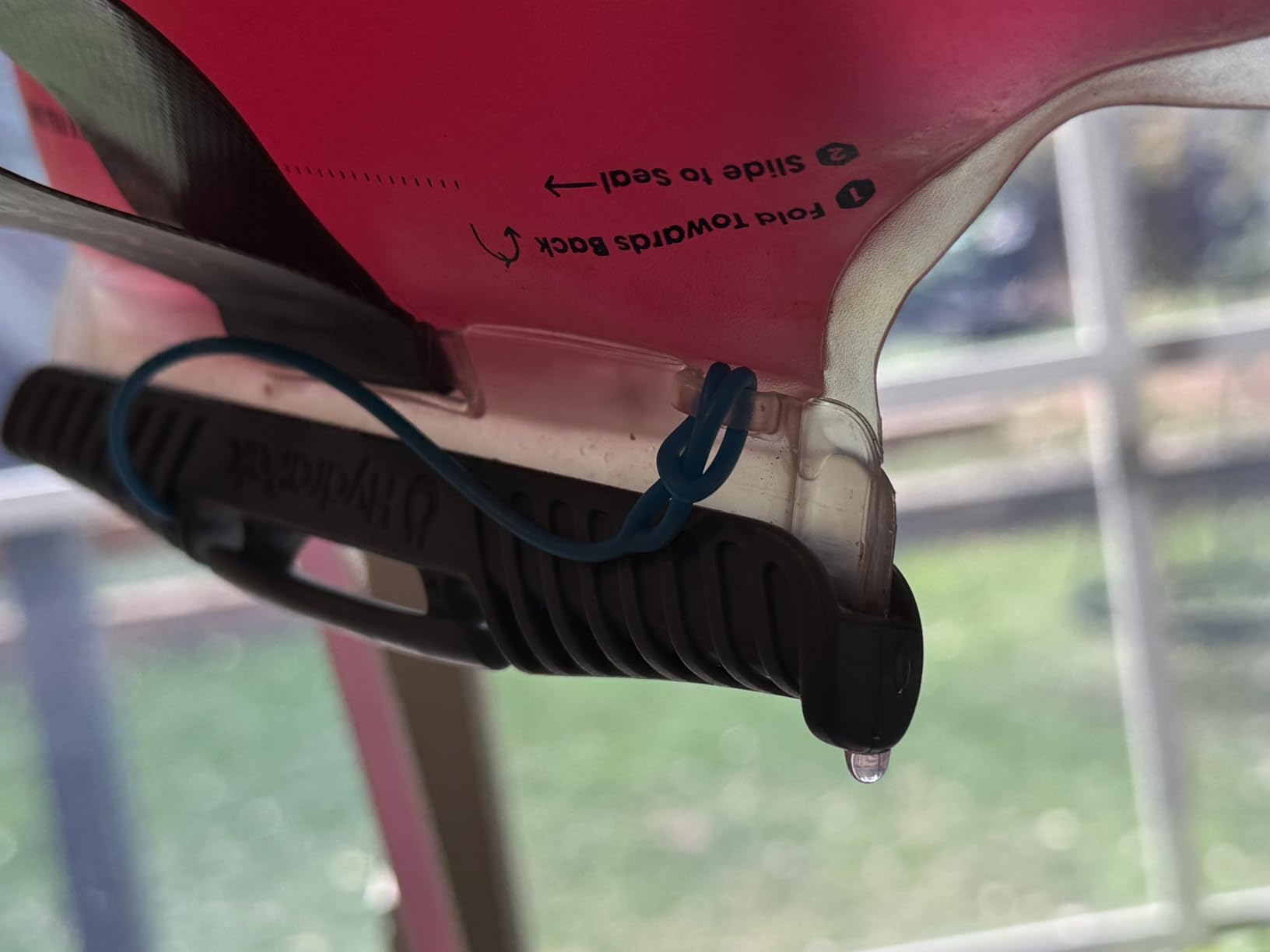 HydraPak Water Reservoir (1.5L, 2L, 3L) - Hydration Bladder Fits Most Backpacks - High-Flow Bite Valve, Leak Proof, Fully Reversible, and Dishwasher Safe - Customer Photo 3