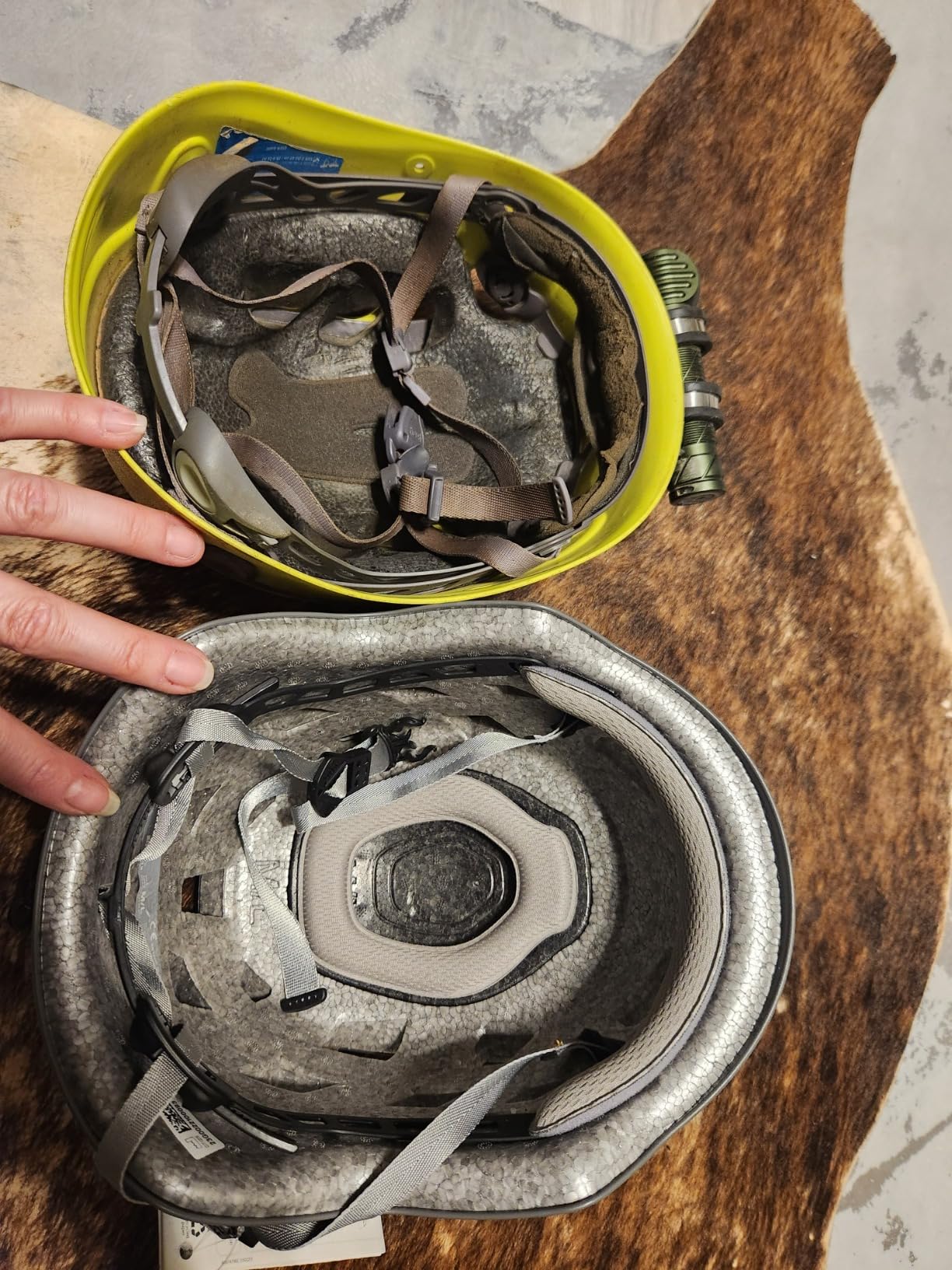 Petzl BOREO Durable Helmet with Enhanced Protection (Climbing, Caving, Via Ferrata) - Customer Photo 2