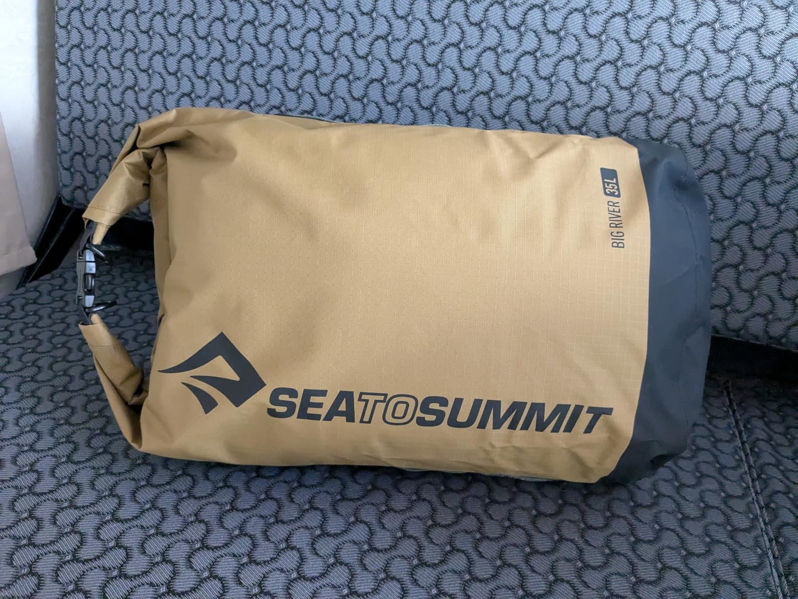 Sea to Summit Big River Dry Bag, Heavy-Duty Dry Storage, 5 Liter, Jet Black - Customer Photo 2