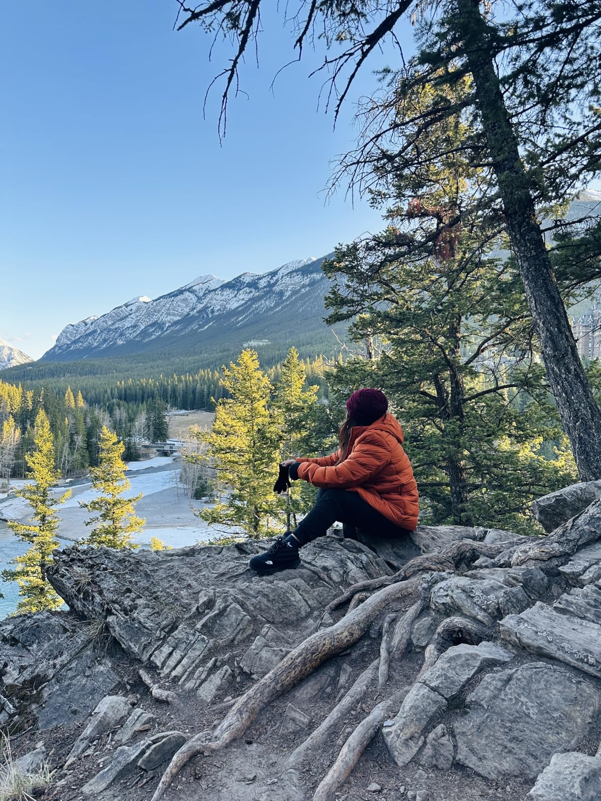 The North Face mens Aconcagua 3 Hooded Jacket - Insulated Winter Coat, Wind & Water Resistant, Durable Attached Hood - Customer Photo 2