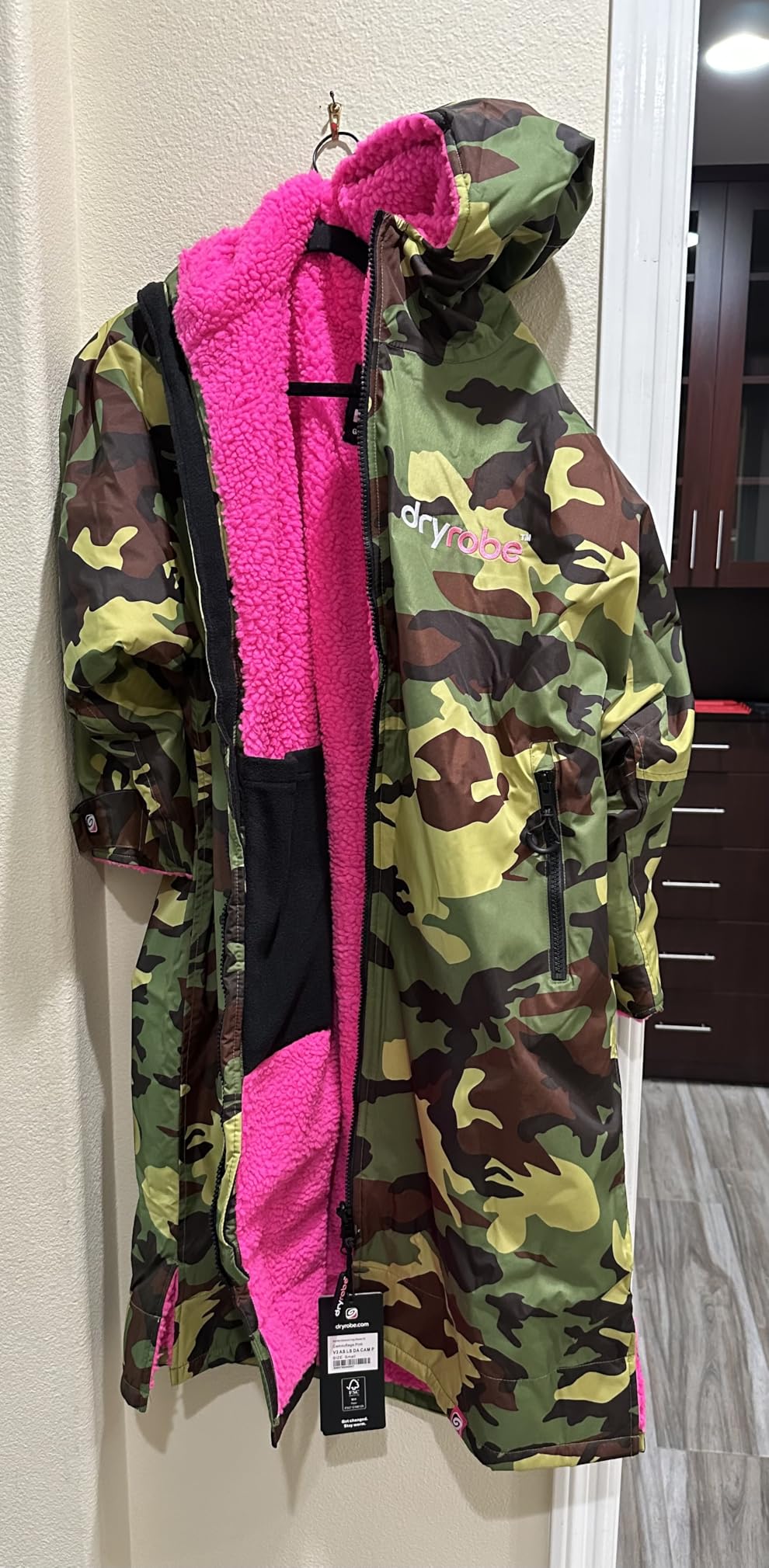Dryrobe Advance Long Sleeve Swim Parka Change Robe - Stay Warm and Dry - Waterproof Oversized - Swimming/Surfing/OCR Events - Customer Photo 2