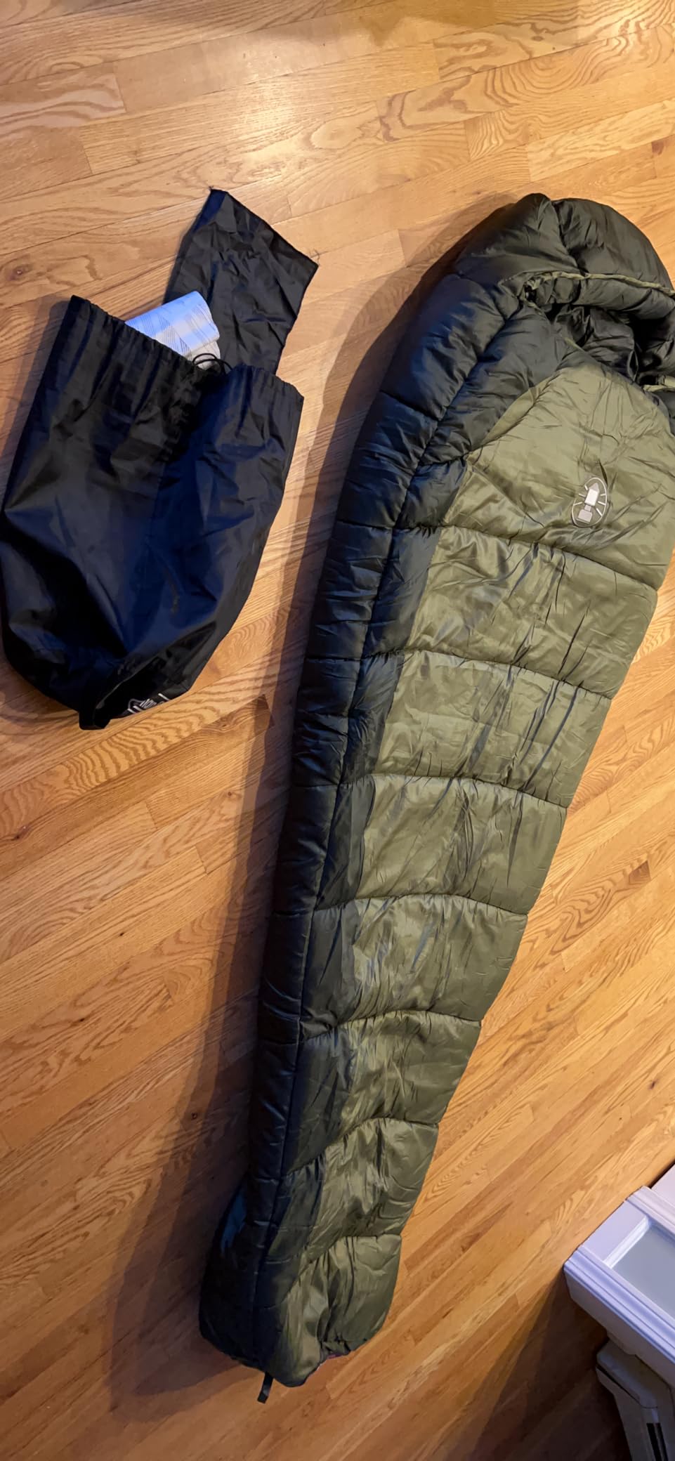Coleman North Rim 0°F Big & Tall Sleeping Bag, Cold-Weather Mummy Sleep Sack with No-Snag Zipper & Adjustable Hood for Warmth & Ventilation, Large Camping Sleeping Bag - Customer Photo 4