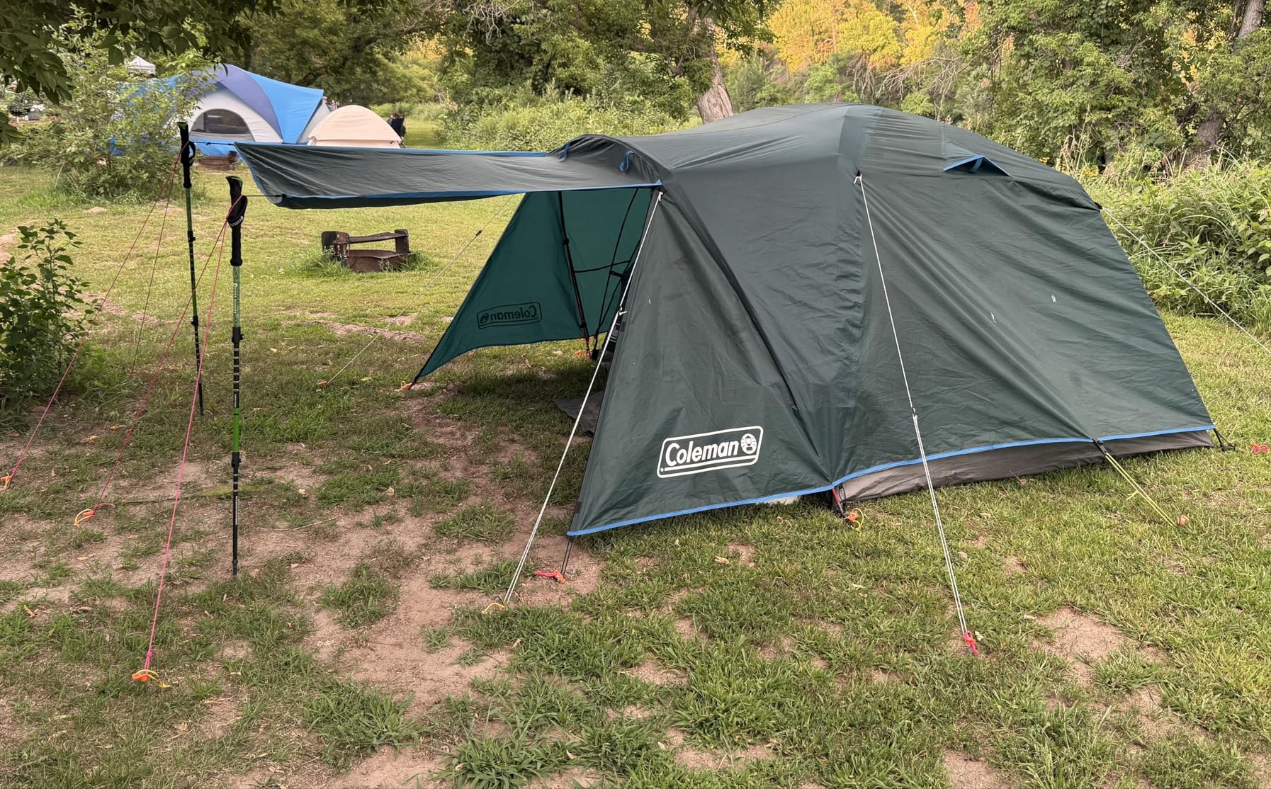 Coleman Skydome Tent with Full-Fly Weather Vestibule, Weatherproof 4/6 Person Tent Sets Up in 5 Minutes & Protects from Water, 20% More Headroom Than Traditional Shelters - Customer Photo 1
