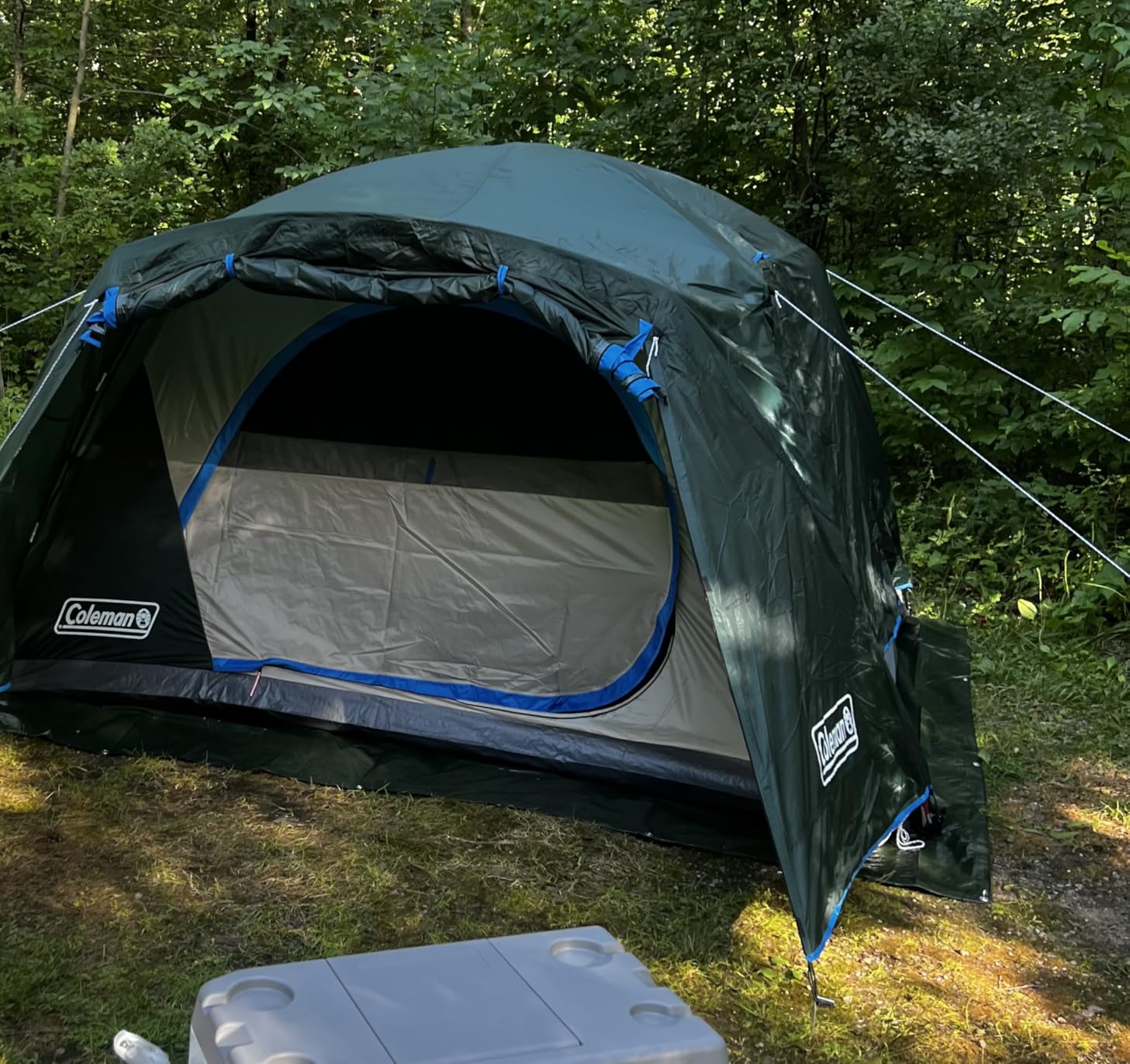 Coleman Skydome Tent with Full-Fly Weather Vestibule, Weatherproof 4/6 Person Tent Sets Up in 5 Minutes & Protects from Water, 20% More Headroom Than Traditional Shelters - Customer Photo 4