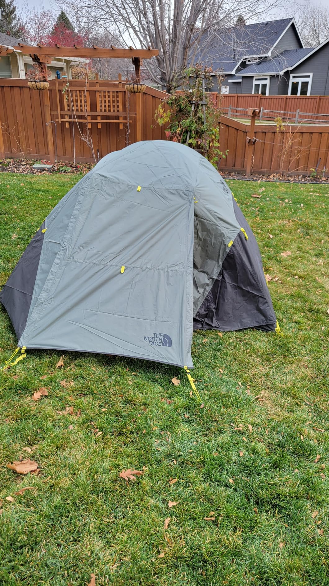 THE NORTH FACE Stormbreak 3 Three-Person Camping Tent - Ventilation Openings for Optimal Airflow, Water Repellent Finish Customer Review THE NORTH FACE Stormbreak 3 Three-Person Camping Tent - Ventilation Openings for Optimal Airflow, Water Repellent Finish - Customer Photo 2
