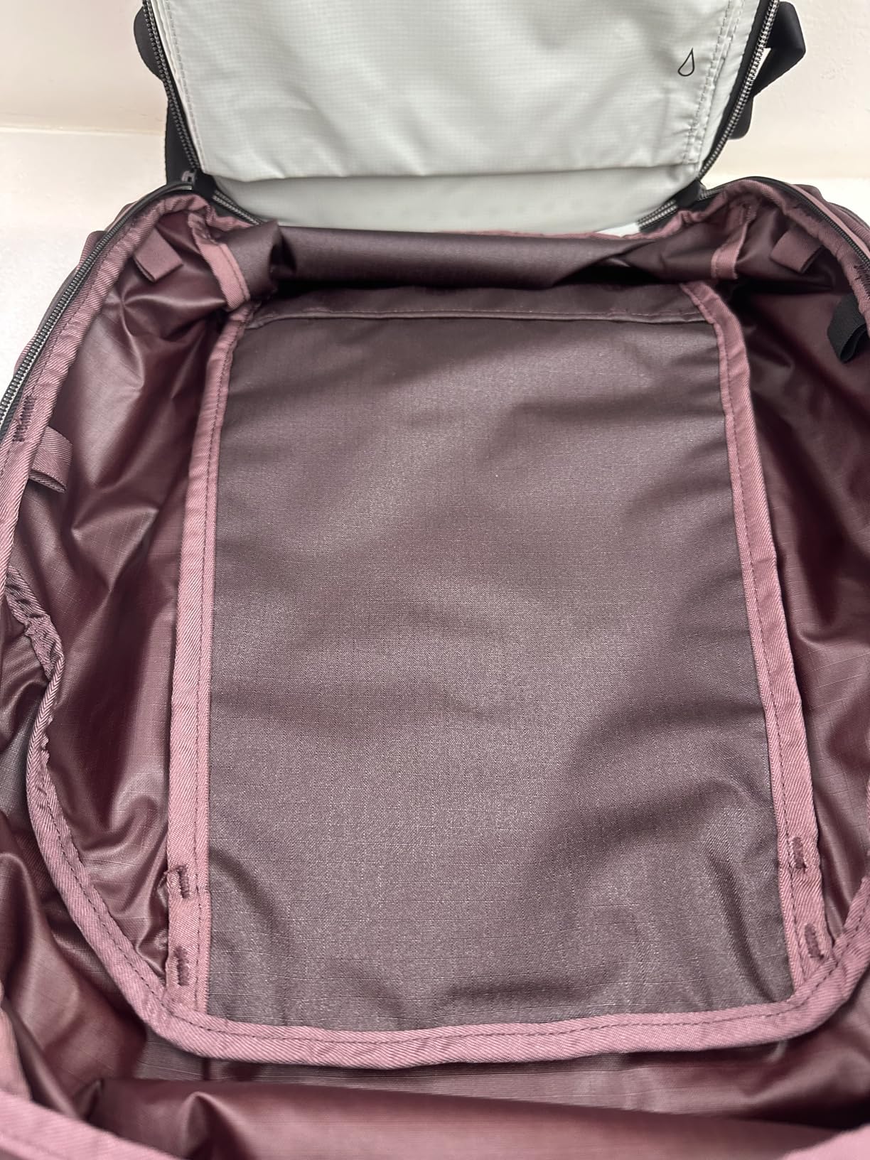 Peak Design Outdoor Backpack 25L, Compact and Lightweight Frameless Daypack - Customer Photo 3