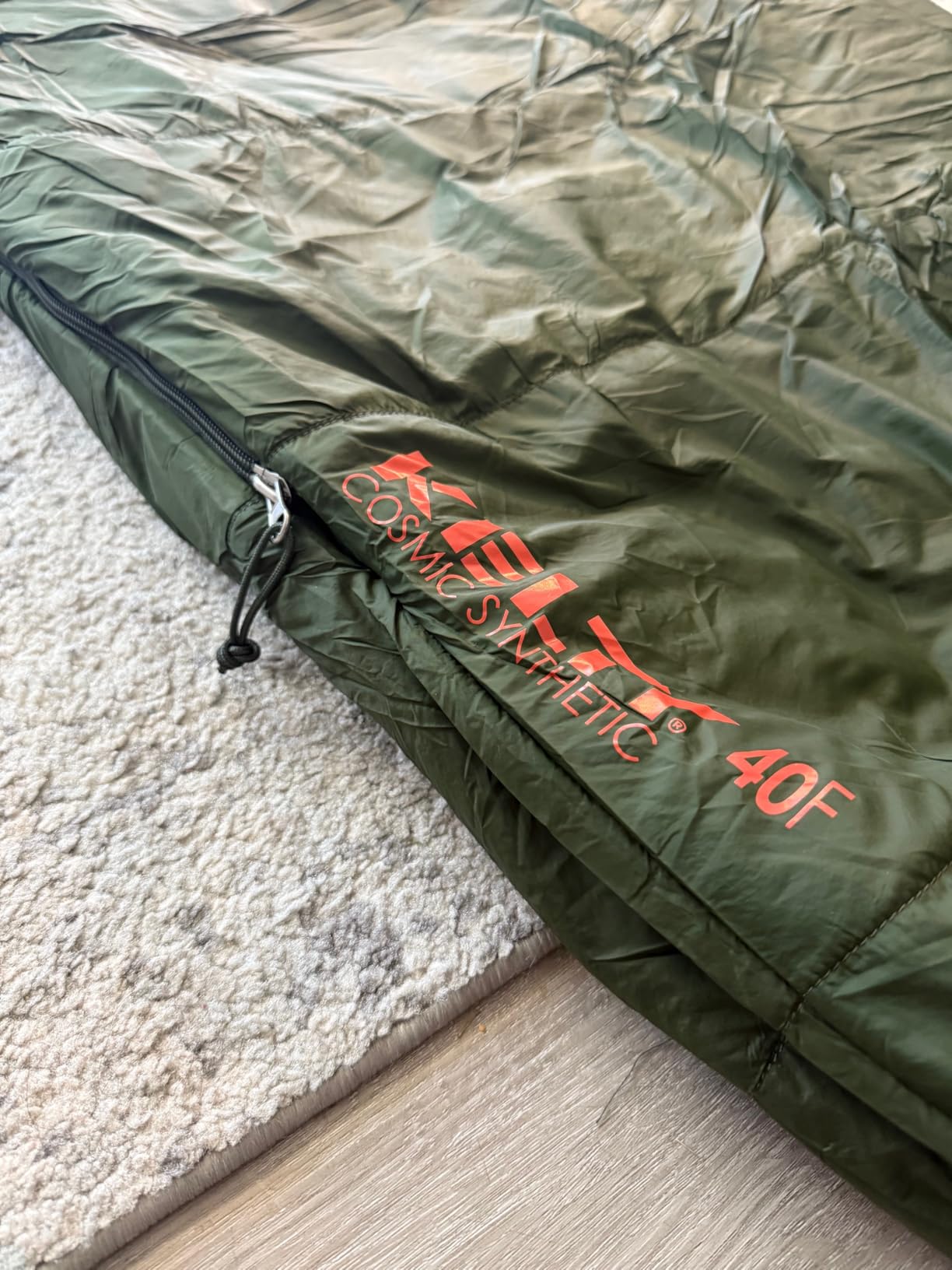 Kelty Cosmic Synthetic Fill 40 Degree Backpacking Sleeping Bag with Compression Straps, Compact and Lightweight, 2022 - Customer Photo 2