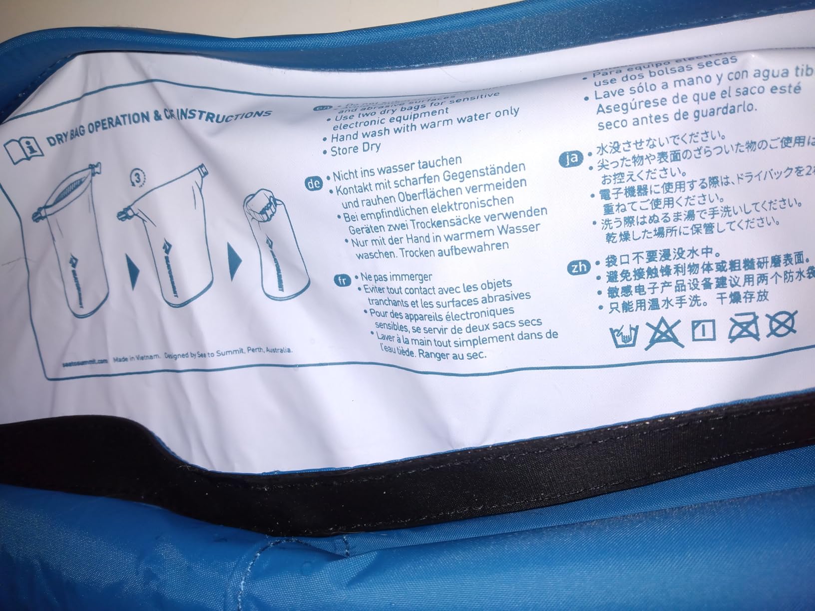 Sea to Summit eVac Dry Bag, Roll-Top Compression Sack, 3 Liter, Beluga Black - Customer Photo 2