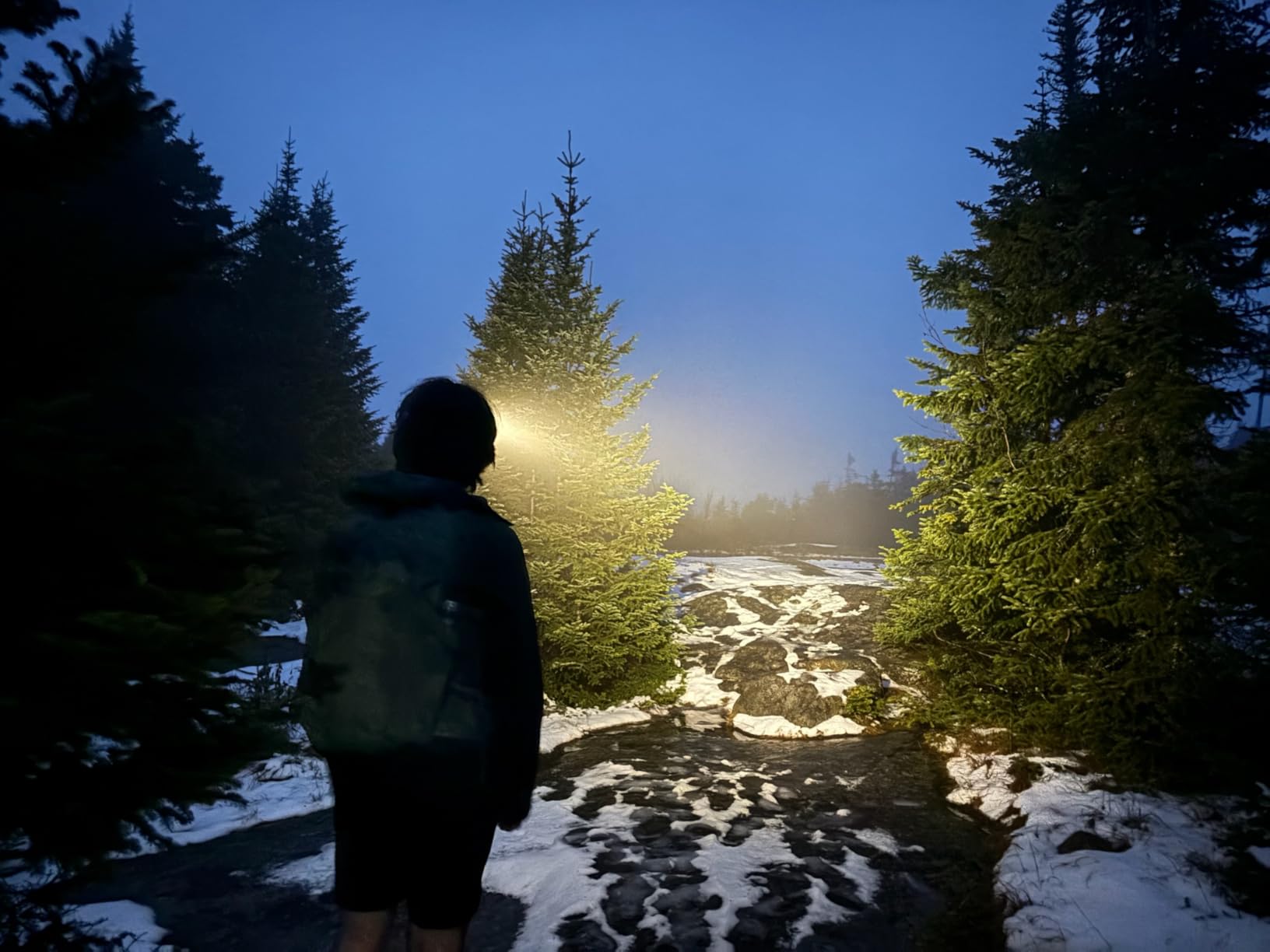 Nitecore NU25 MCT UL 400 Lumens Ultra Lightweight Headlamp, USB-C Rechargeable Sticker for Back Packing, Camping and Running - Customer Photo 2