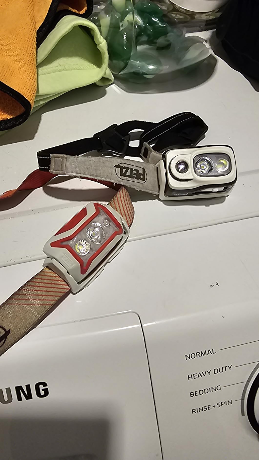 PETZL ACTIK CORE Headlamp - Powerful, Rechargeable 650 Lumen Light with Red Lighting for Hiking, Climbing, and Camping - Red - Customer Photo 2